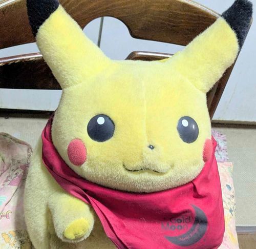 実家の初代ピカチュウ……かわいい