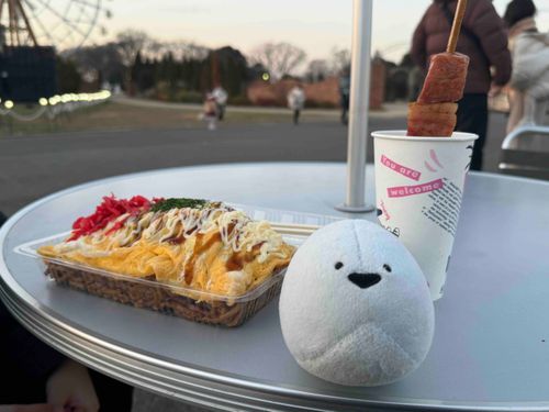 ゆうえんちの屋台ごはん！
おいしいね！