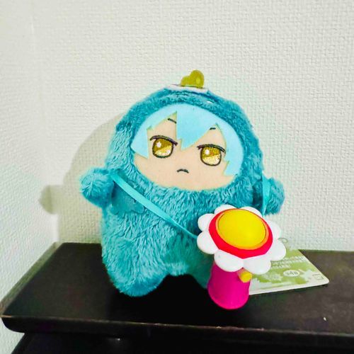 ｢かいぬし なんか くれた。おでかけ しよっ！｣

わるモンはるちゃん ざんねんやけどな せけんは まだげつようび なんやで。
おでかけ は まだまだ さきやなぁ