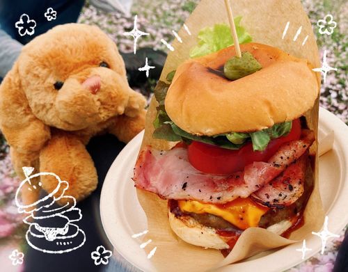 ハンバーガー🍔おっきい！
ベーコンチーズ うまし‼️