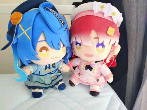 お友だち②

「ベリーちゃん」です。
右手に泡立て器持ってます。めっちゃかわいい。