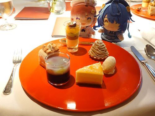 あまみゃちゃん、ベリーちゃんとスイーツ🍰🍴✨

おいしかったね