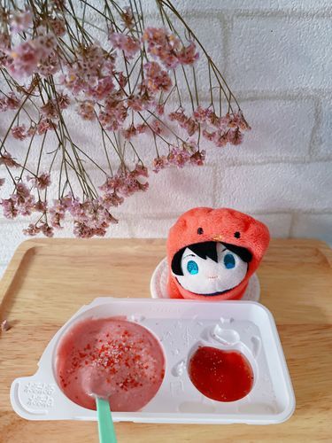 🍓🧙‍♀️💫💫