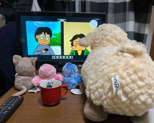 みんなで、としこしをすごすにゃー
こっぷのぺんぎんさんも、みんなであしたからもたのしくいくのにゃ！