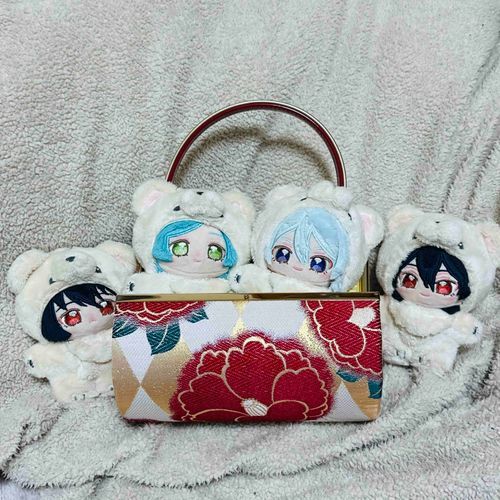そろそろ嬢ちゃんの成人式があるんじゃが、鞄が小さいから連れていけるのは2人まで！って言われちゃったのじゃ…おーいおいおい🥲
だれがいくかは『びょうどう』に『あみだくじ』できめるそうですよ…♪