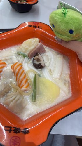 また麻辣湯だっち……くちぱはもう飽きただっち……