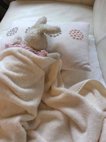 うさ、お昼寝😪
太陽浴びると眠くなるの。
