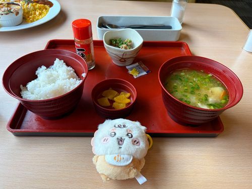 あ！そういえば、THE KISSの対応してくれた店員のお姉さん、ちいかわが好きでシーサーをカバンに付けてるの気付いてくれて、息子がくりまんじゅうに似てるだとかちいかわの話しで盛り上がってめっちゃ楽しかったです☺️また会いたい店員さんだなと思いました🙌