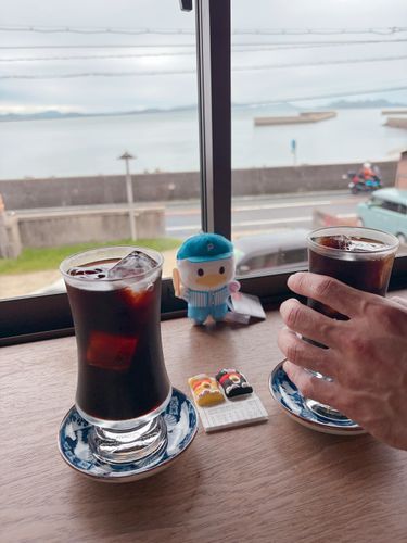 9時間かけて作り出されるという店主ご自慢の水出しコーヒー美味しかったです😌𖠚ᐝ