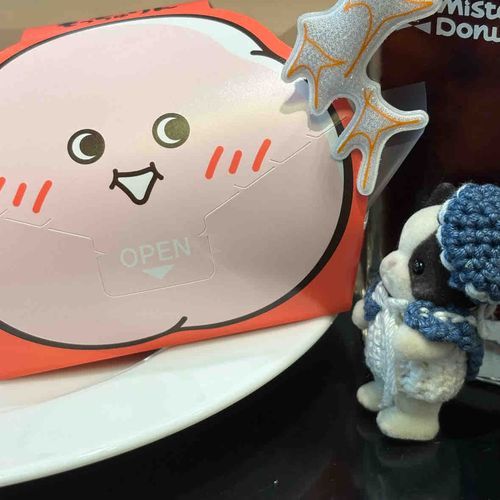 ぼくみたいって言わないでよー！
もっとしゅっとしてるもん！