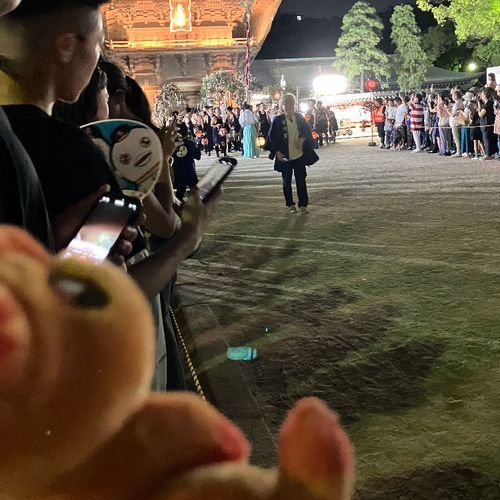 夜の祭り！
ロコンちゃーん