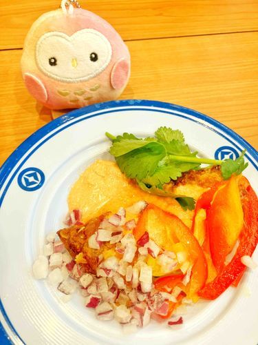 えめちゃんのおともだちのピーちゃんって言います。これからよろしくお願いします。
昨日はえめちゃんの代わりに主さんのお供してきました。なんだか名前のむずかしい海外の料理みたいです、これ。