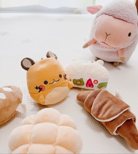 デデンネ、パンのふり　しとるんか？