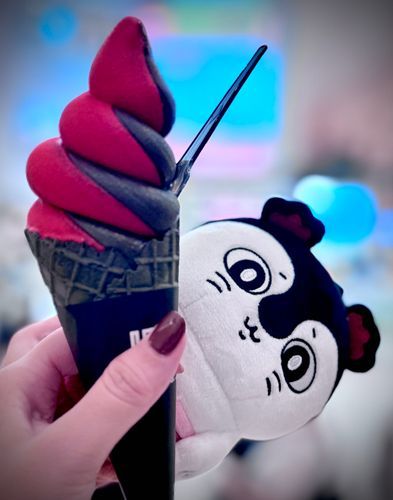セイレーンカラーの
ソフトクリ〜ム
（てりてりのリズムで）