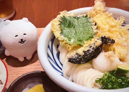 食べるかおうどん（ﾆｺｯ）
