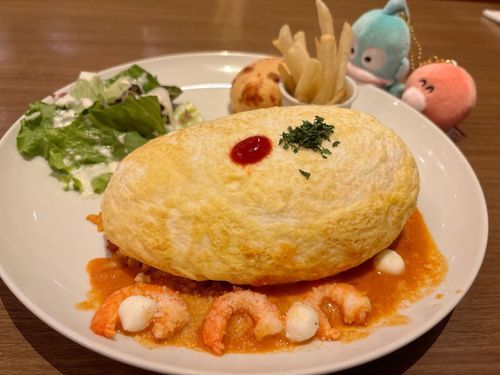 でっかなオムライス！とってもおいしかったぁ♡