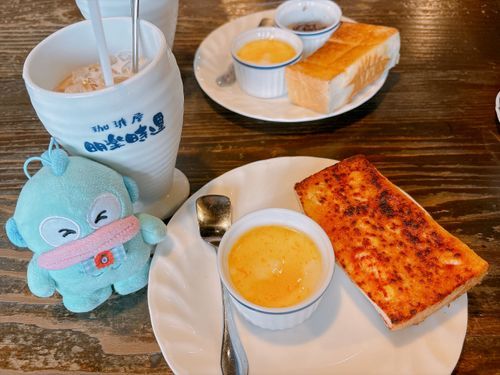 名古屋のモーニングにきたよ❣️
トーストはツナコーンとってもおいしい♡