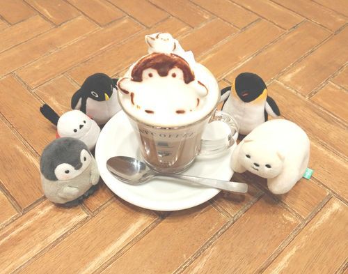 見て見て〜！！
ぼくと邪エナガさんがいるよ☕✨