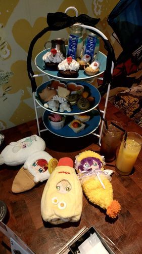 ふしぎのくにで お茶会ですねぇ
