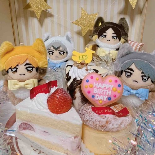 ちみつむとちみさむ今日でうちに来て一年たちました！
誕生日としてお祝いしました！
これからもよろしくね✨