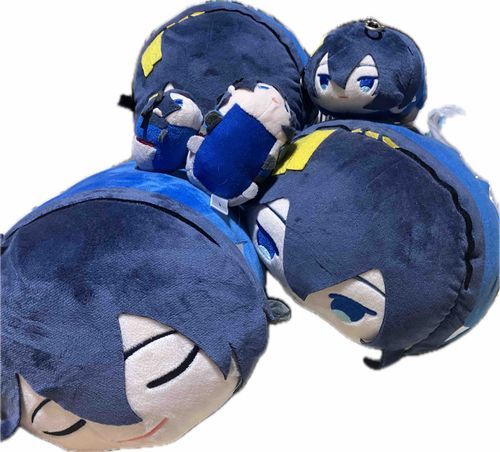 やあ　またしてもひさしいな　あつくて　とけてしまいそうだ
るすにしているあいだに　ぴろうのおれ　が　いえにやってきたぞ
