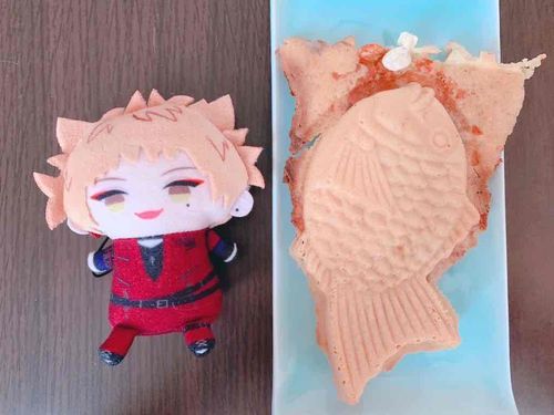 この　たいやき　おれよりでがいぞ！！！！！
なかみは　きのこぐらたん！