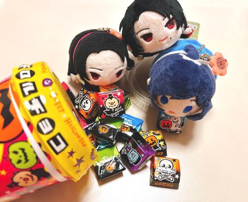 とりとあ〜！　ひとぬい　ひとつ　ちよこ　くばるよ〜！！