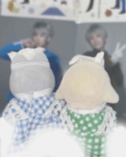 やっと本線と上官そろえられました(TT)❣️❣️
🐑＜ほんせん！これにんげんなすがたの ぼくたちらしいですよ
💙＜ほぉ〜ん かおがいいな
