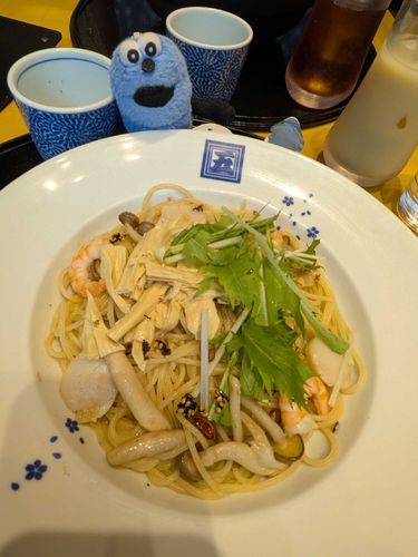 ホタテと海老と湯葉のペペロンチーノです！
とっても好きな味でした！