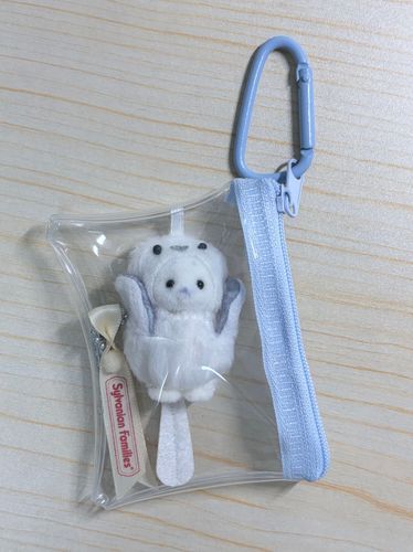 とりあえず仮だけどお出かけ用ポーチを調達。これで一緒に出かけられるね！