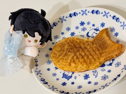 こんな時間にたい焼きを食べるのか？……こんな時間だからこそ美味しい？……まあ、今日は目を瞑ってやろう。