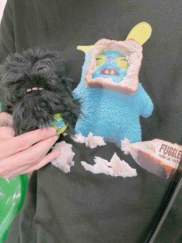 主のTシャツいかしﾃﾙ👕
ねむい……💤