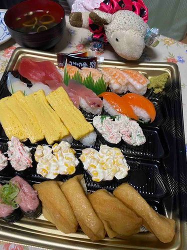 みんなでたべるとたくさんおいしいね🐟