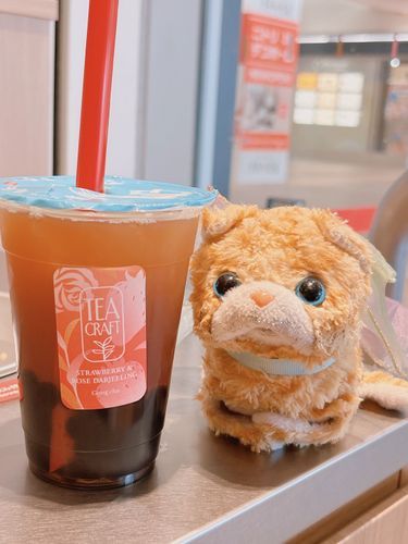 ゴンチャのストロベリーローズティー！🍓🌹お姫様になった気分なの♡♡