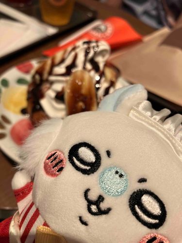 くいもんより、この可愛い姿をみろッ