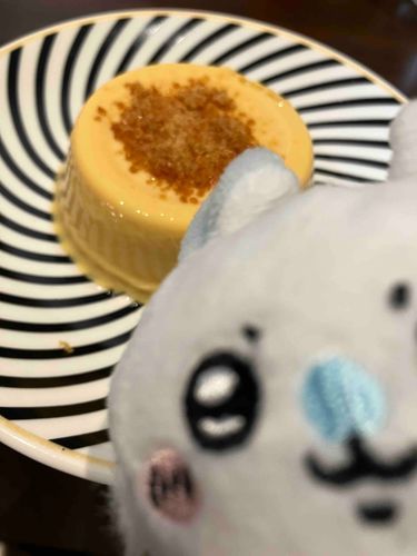 ざらめるだ〜？
なんかざらざらして…うまっ…