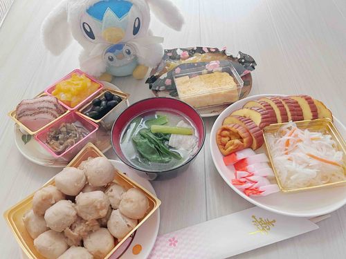 おせちとお雑煮たべたんだ！
2026年もよろしくおねがいしますぽちゃ🙏🏻