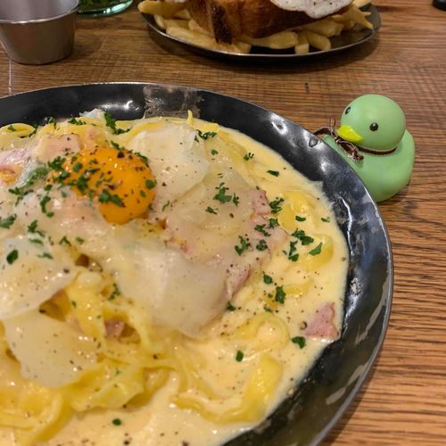 でっか！！！！！！！泳いでいい？