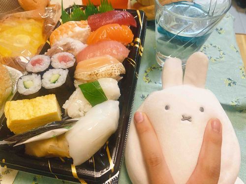 すしを食べました(祝い事)