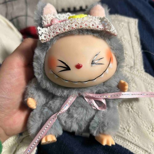 ぶぶちゃん2人目はへへちゃん。
普通だったおによ！
にっこり笑顔かわいいおにね！主たんが間違えて3箱買ってたみたいおにー💦