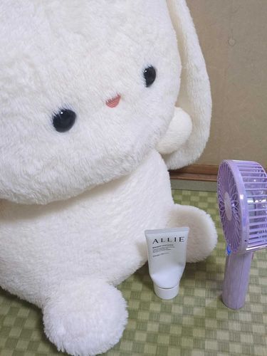 そろそろあついひはおわりかな？
うさちゃんのふわふわのけも
もうあつくるしくないね