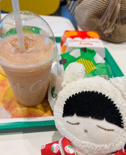 はんばが〜🥑🦐🍔と、
すむ〜じ🍑🧊🥤