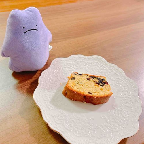 モン！