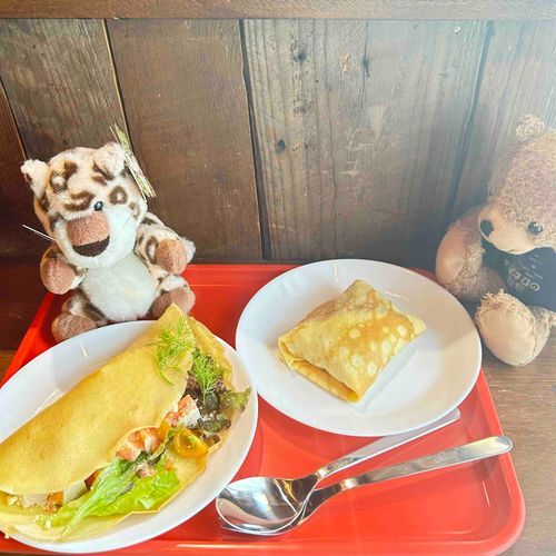 スラブ料理で朝活したときの写真だよ
世界にはおいしいものがいっぱいあるね🌎