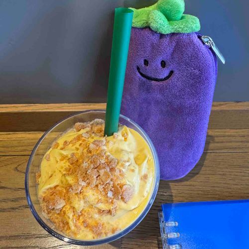 ｢スターバックスコーヒー☕️｣

皆さん
新作を飲みましたか？🕊️~🟡 ✨

娘の新学期準備でスタバで一休み☕️✨

#ナスちゃん