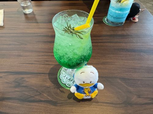 ｢Hiroshima🏡｣

メロンのお酒だよ🍸

#ぺっちゃん