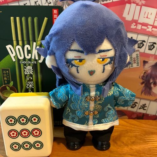 雀魂の局のぬい
オンの時はクラウンのメイクをしてるよ
