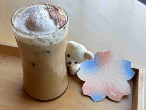 春限定の桜ドリンクを飲みました🌸