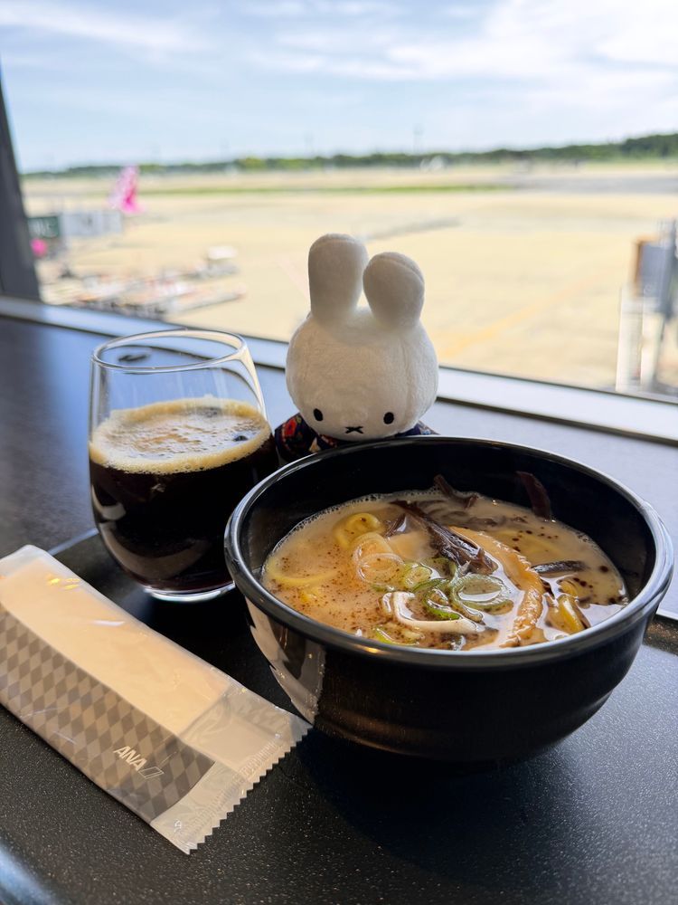 旅に出ます🐰
ラウンジを満喫しました☕️