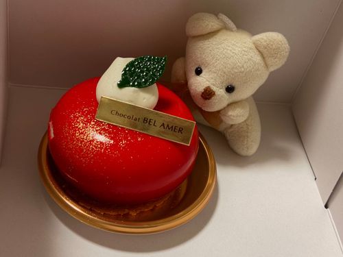 りんごのケーキペロリクマ🐻